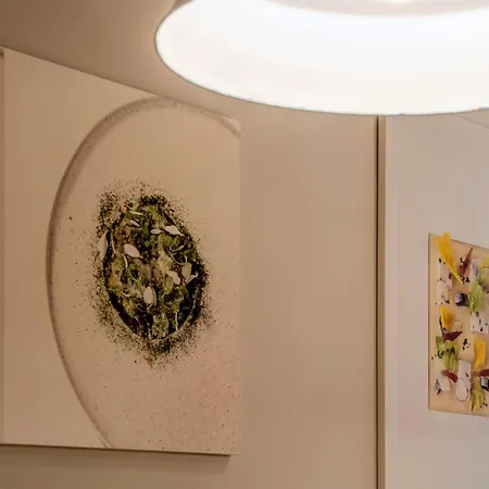Apartment Fotofever Apt, Two Bedrooms With Air Conditioned In Elegant Shopping Area, Close To Vatican City *