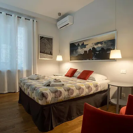 Fotofever Apt, Two Bedrooms With Air Conditioned In Elegant Shopping Area, Close To Vatican City *